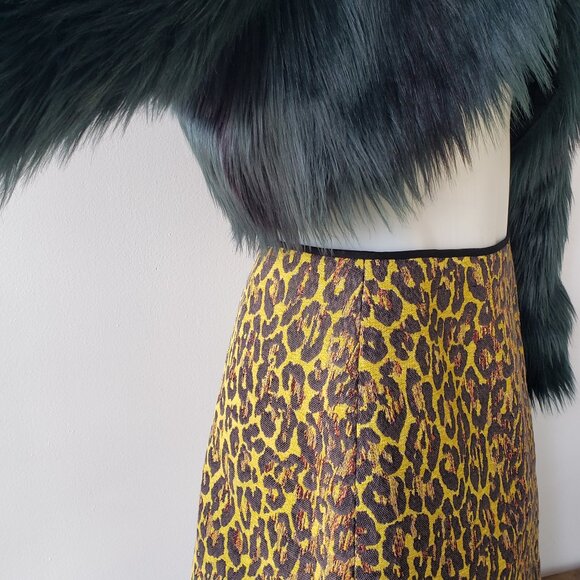 Monster High Movie Screen Worn Wardrobe Clawdeen Cheetah Leapord Gold Skirt - Picture 4 of 16